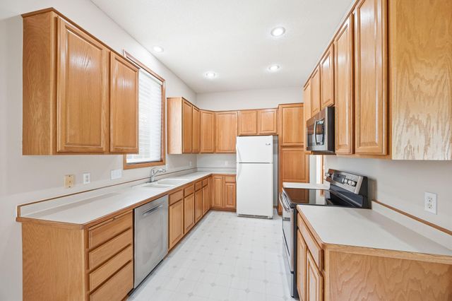 3771 Burgundy Drive, Eagan, MN 55122