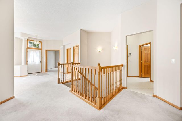 3771 Burgundy Drive, Eagan, MN 55122