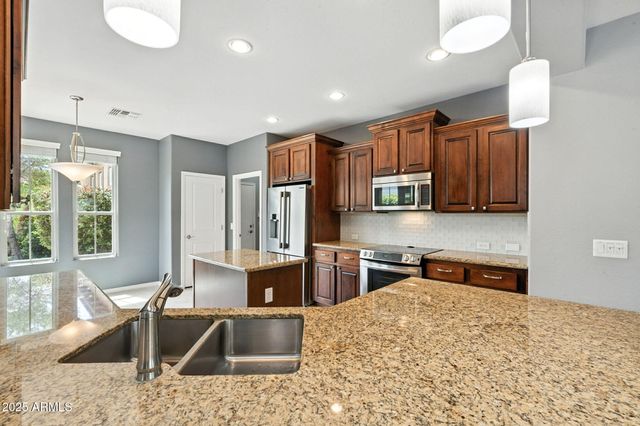 1756 E SATTOO Way, Queen Creek, AZ 85140