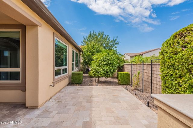 1756 E SATTOO Way, Queen Creek, AZ 85140