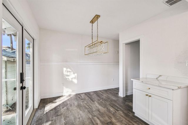 3011 W SAN ISIDRO STREET, Tampa, FL 33629