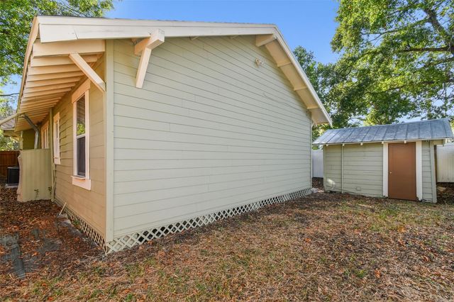 3011 W SAN ISIDRO STREET, Tampa, FL 33629