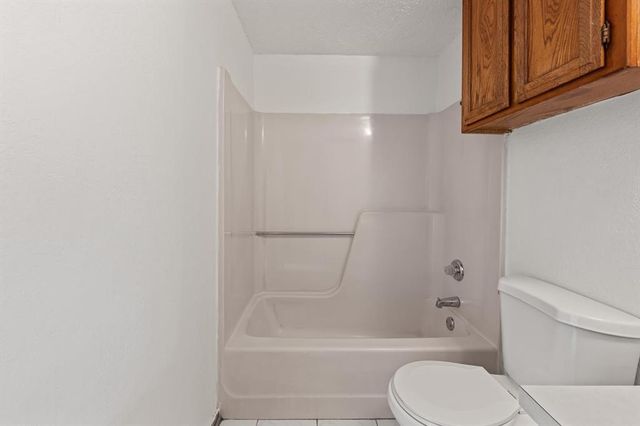 7611 NW 113th Place, Oklahoma City, OK 73162