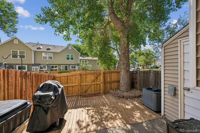 4011 E 94th Avenue E C, Denver, CO 80229