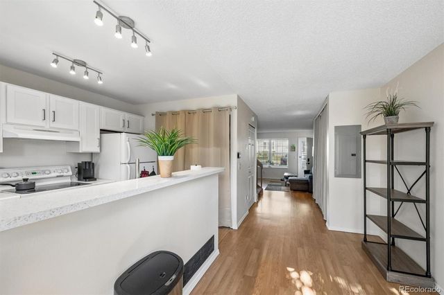 4011 E 94th Avenue E C, Denver, CO 80229