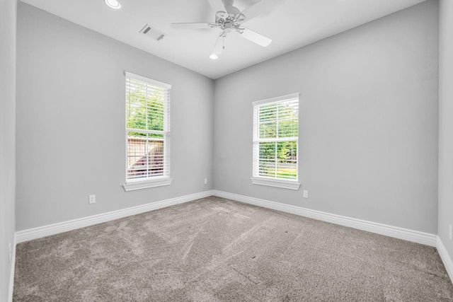 1 Hanover Lane, Panorama Village, TX 77304