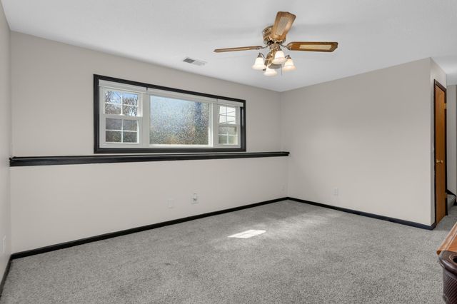 13645 Glenhurst Avenue, Savage, MN 55378