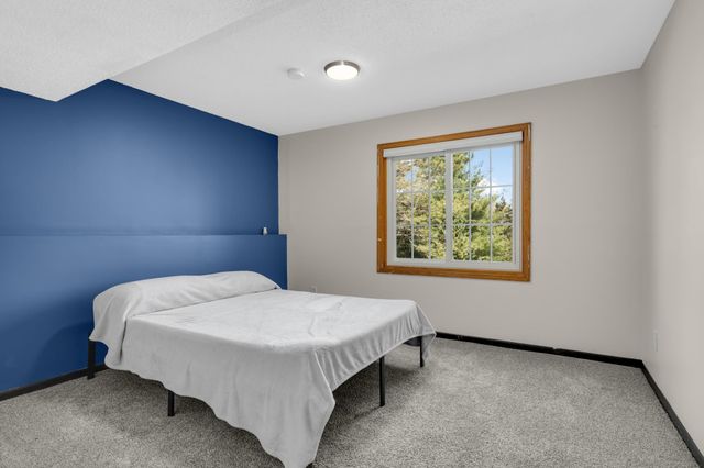 13645 Glenhurst Avenue, Savage, MN 55378