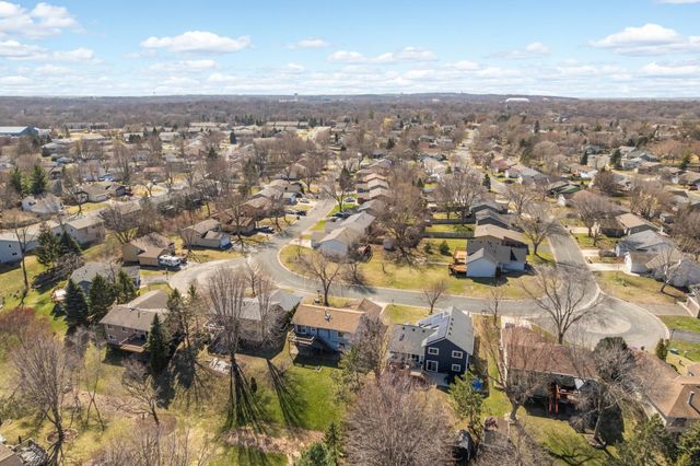 13645 Glenhurst Avenue, Savage, MN 55378