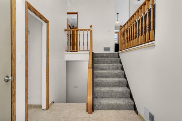 13645 Glenhurst Avenue, Savage, MN 55378