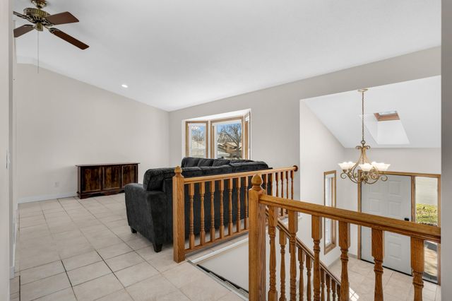 13645 Glenhurst Avenue, Savage, MN 55378