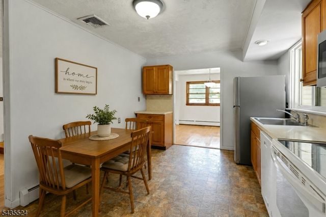 7 Mary Ave, Montville Twp., NJ 07058