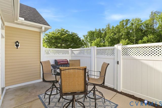 14603 Ashlake Manor Dr, Chesterfield, VA 23832