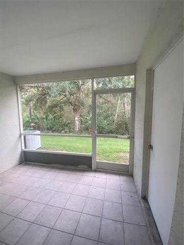 8547 HUNTERS KEY CIR, Tampa, FL 33647