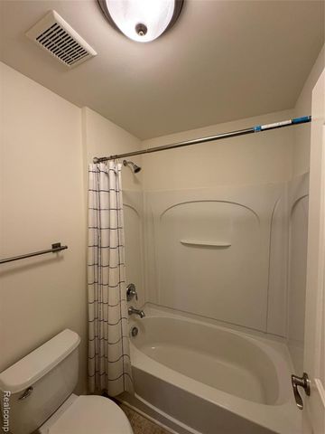 2350 Brigantine, Commerce Twp, MI 48382