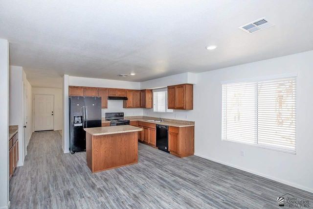 7575 E 45 St, Yuma, AZ 85365