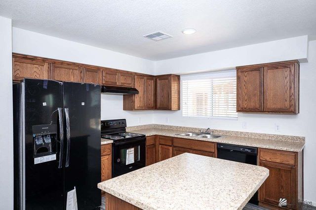7575 E 45 St, Yuma, AZ 85365