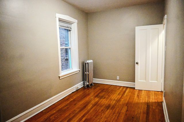 5527 W Potomac Avenue 1, Chicago, IL 60651