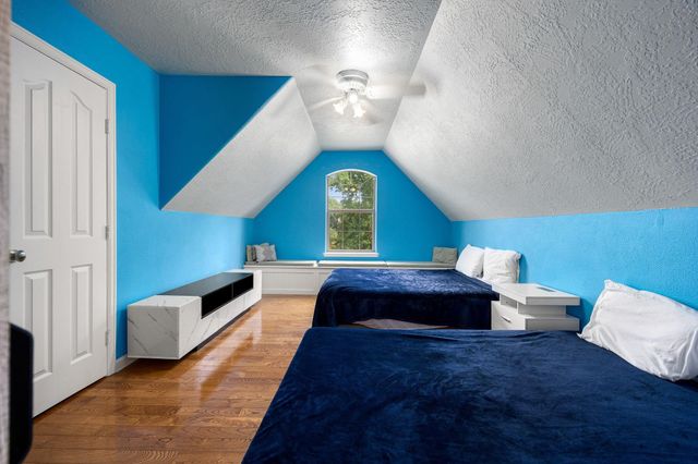 21427 Tophill Drive, Spring, TX 77388