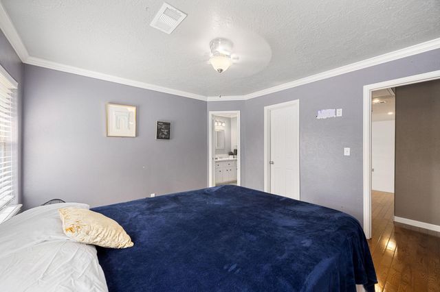 21427 Tophill Drive, Spring, TX 77388