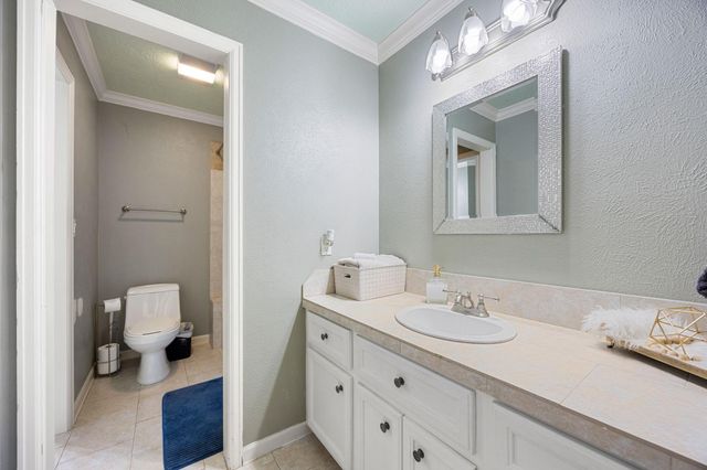 21427 Tophill Drive, Spring, TX 77388