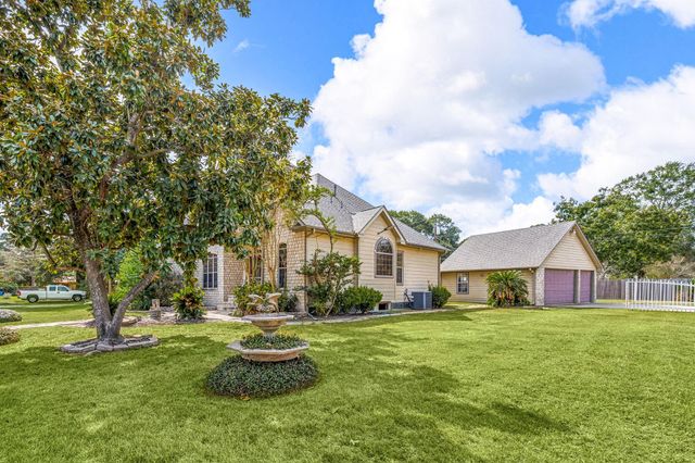 21427 Tophill Drive, Spring, TX 77388