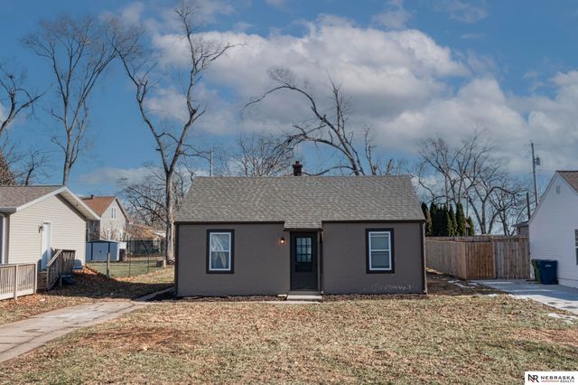 2705 Franklin Street, Bellevue, NE 68005