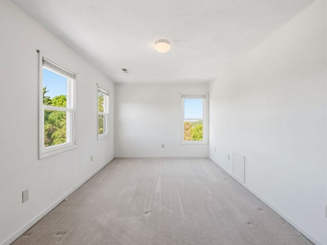 1658 Country Club RD, Troutville, VA 24175