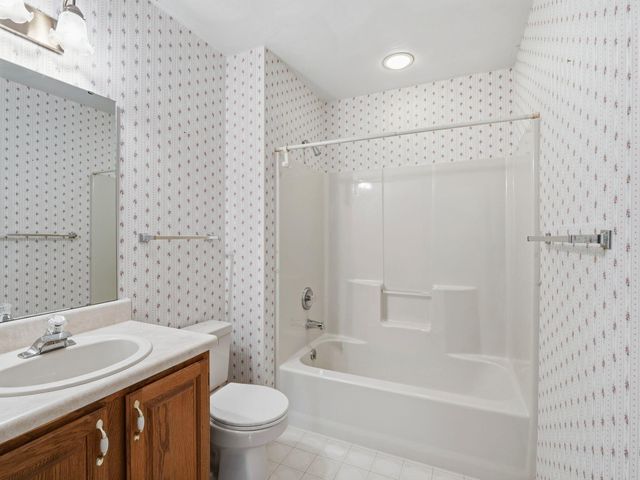 1658 Country Club RD, Troutville, VA 24175