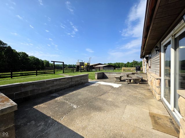 6736 W County Road 675 S, Reelsville, IN 46171