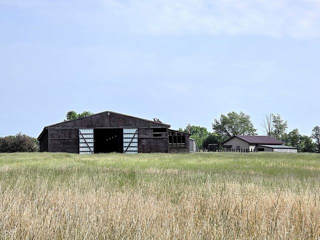 6736 W County Road 675 S, Reelsville, IN 46171