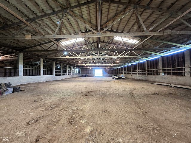 6736 W County Road 675 S, Reelsville, IN 46171