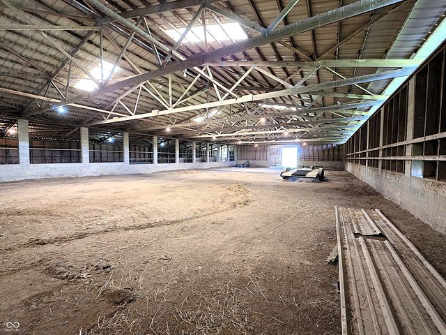 6736 W County Road 675 S, Reelsville, IN 46171