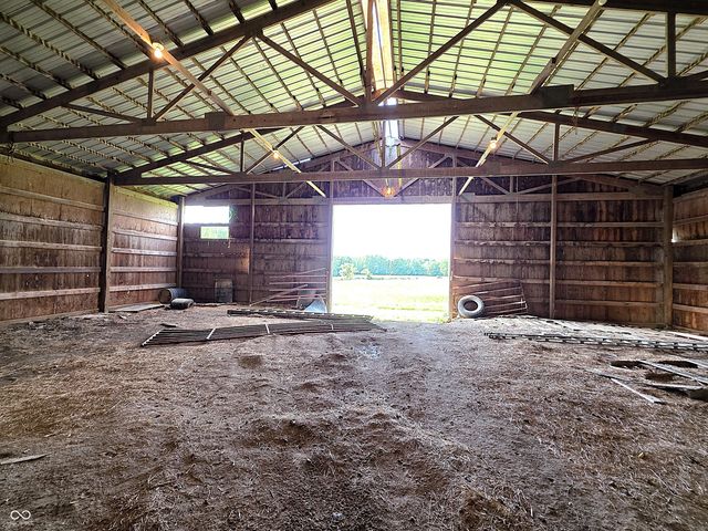 6736 W County Road 675 S, Reelsville, IN 46171