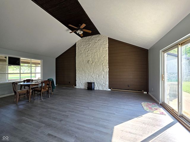 6736 W County Road 675 S, Reelsville, IN 46171