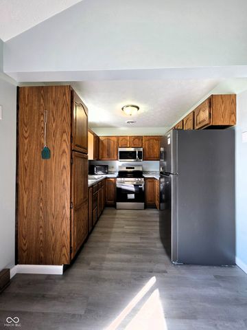6736 W County Road 675 S, Reelsville, IN 46171