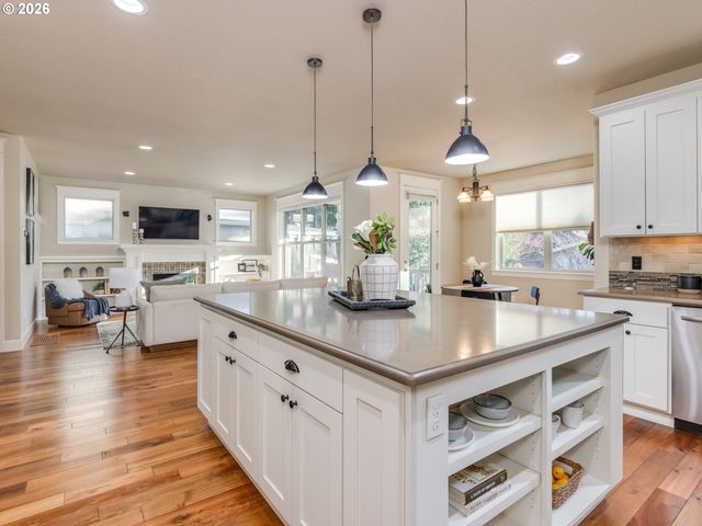 1580 Se MARION St, Portland, OR 97202