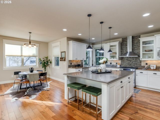 1580 Se MARION St, Portland, OR 97202