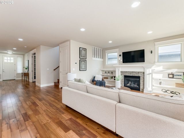 1580 Se MARION St, Portland, OR 97202