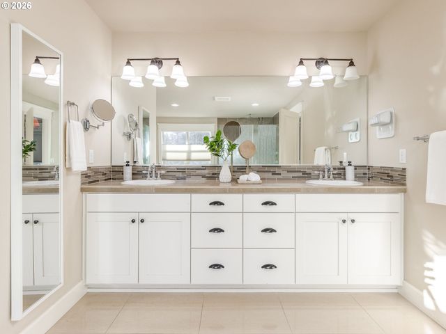 1580 Se MARION St, Portland, OR 97202