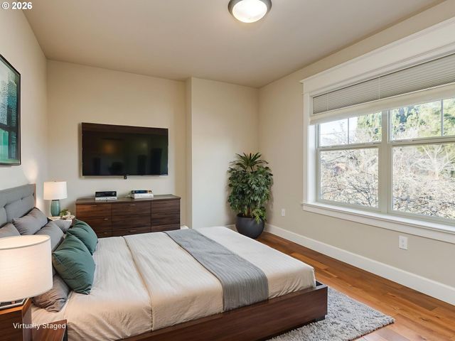 1580 Se MARION St, Portland, OR 97202