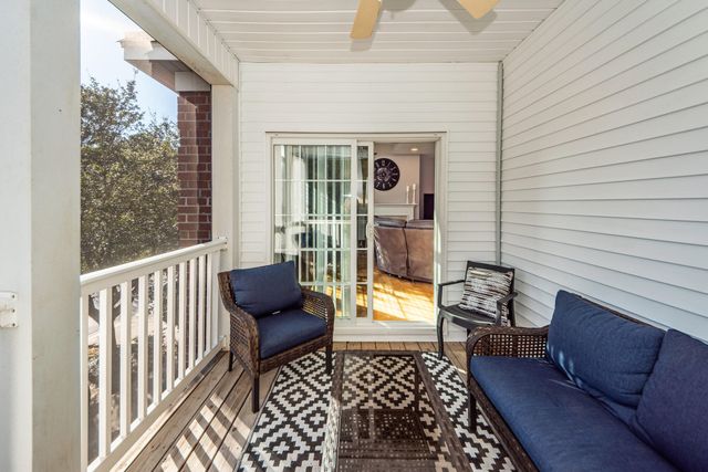 132 Golf View Lane, Summerville, SC 29485