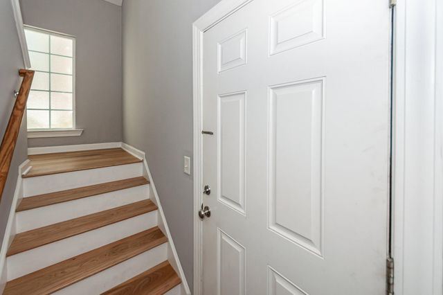 132 Golf View Lane, Summerville, SC 29485