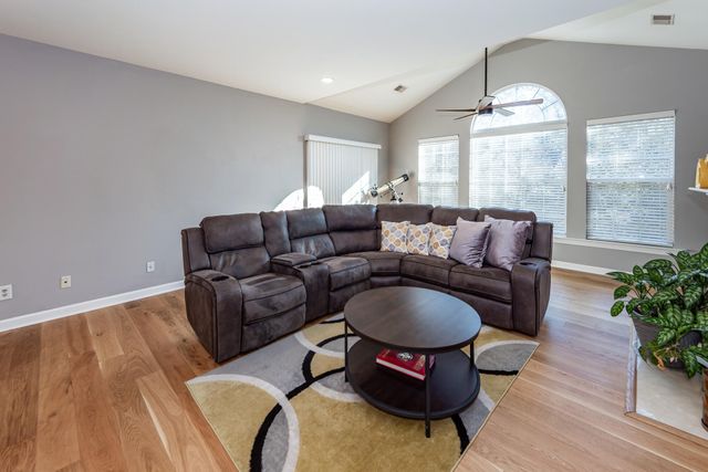 132 Golf View Lane, Summerville, SC 29485