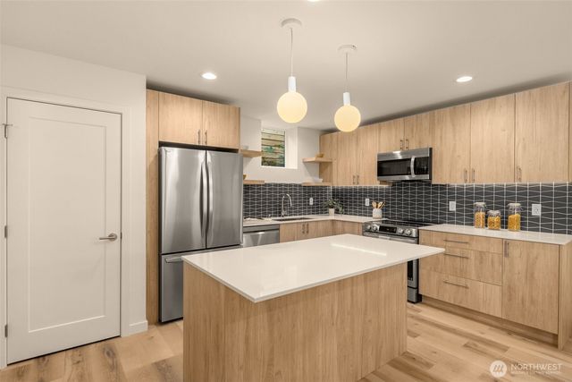 3916 S Juneau Street, Seattle, WA 98118