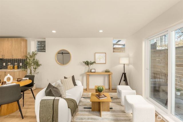 3916 S Juneau Street, Seattle, WA 98118