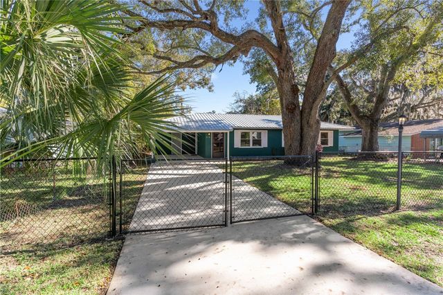 716 Gordon Street, Brunswick, GA 31520