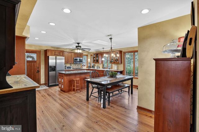 6195 LERNER LN, Broad Run, VA 20137