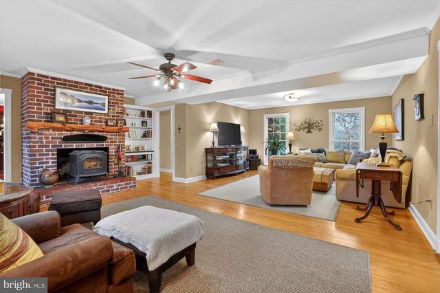 6195 LERNER LN, Broad Run, VA 20137