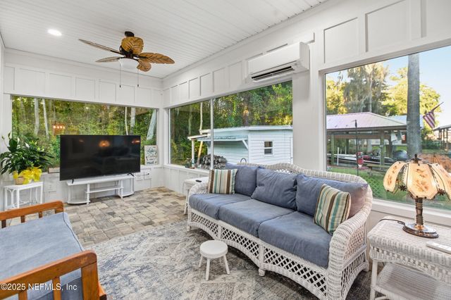 128 SANTA ROSA Street, Florahome, FL 32140